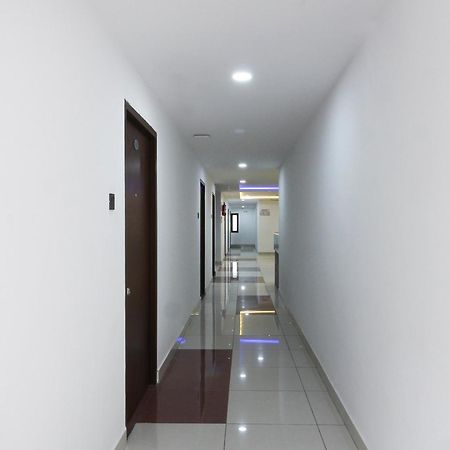 Super Mythri Hotel Near By Ecil, As Rao Nagar, Sainikpuri Maula Ali Extérieur photo